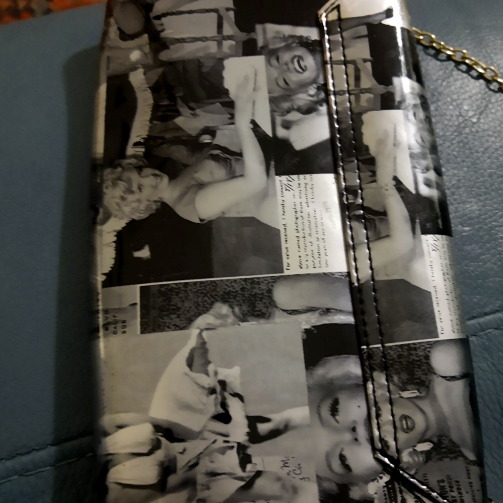 New wallet party purse o casual.